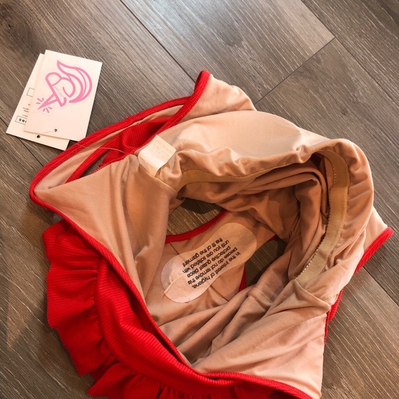 Kortni Jeane Waffled Maroon Skirted One Piece Swimsuit NWT Size Large - Picture 7 of 8